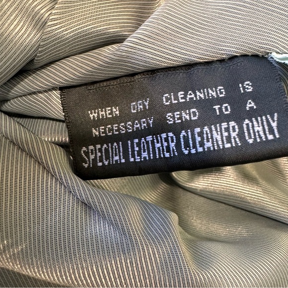 Wilson’s leather jacket - Picture 11 of 11